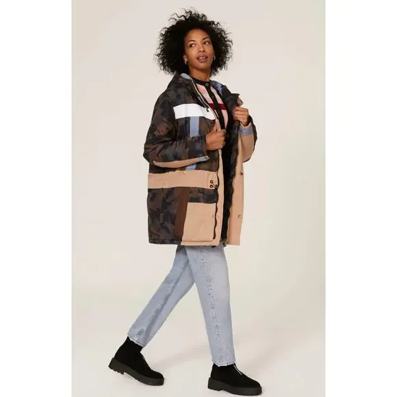 Munthe Navigate Coat in Camouflage